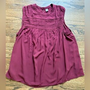 Old Navy Burgundy Sleeveless Blouse with Button Keyhole Back